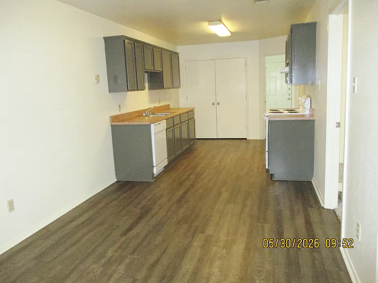 2724 James Rd — Photo 4