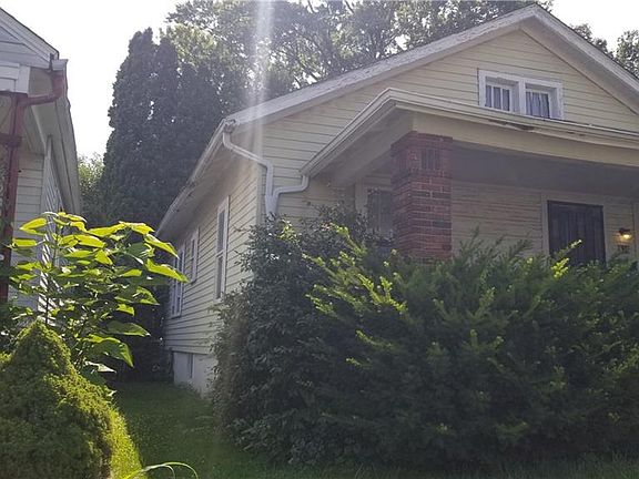 2nd image of 624 Westwood Ave