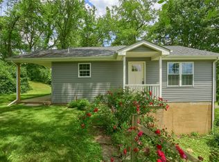 253 Ferguson Rd, Imperial, PA 15126