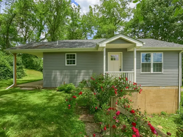 253 Ferguson Rd, Imperial, PA 15126