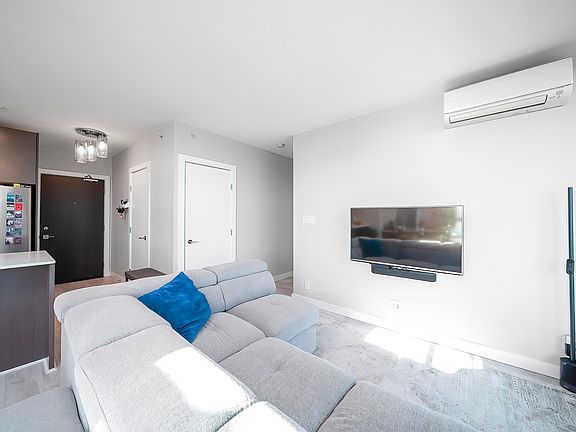 4th image of 6951 Elmbridge Way #1201