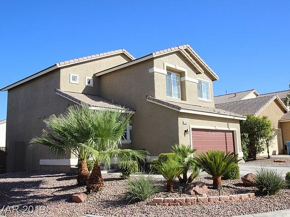3rd image of 7230 Victoria Oak Ct