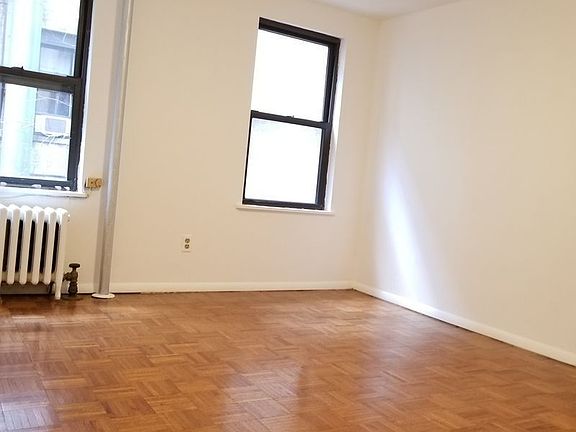 3rd image of 341 E 5th St APT 2
