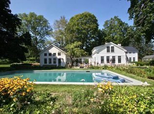 14 & 15 Seekonk Cross Rd, Great Barrington, MA 01230