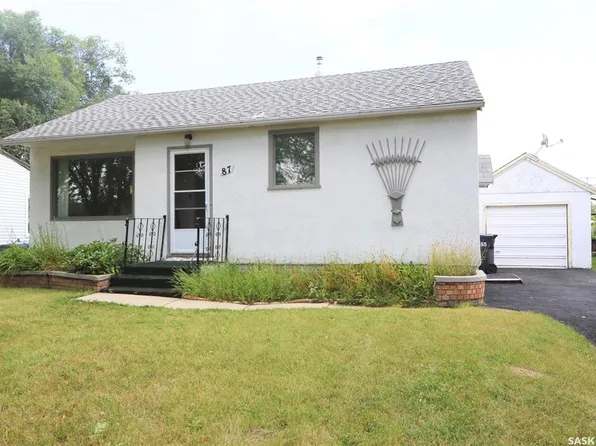87 James AVENUE, Yorkton, SK S3N 2C3