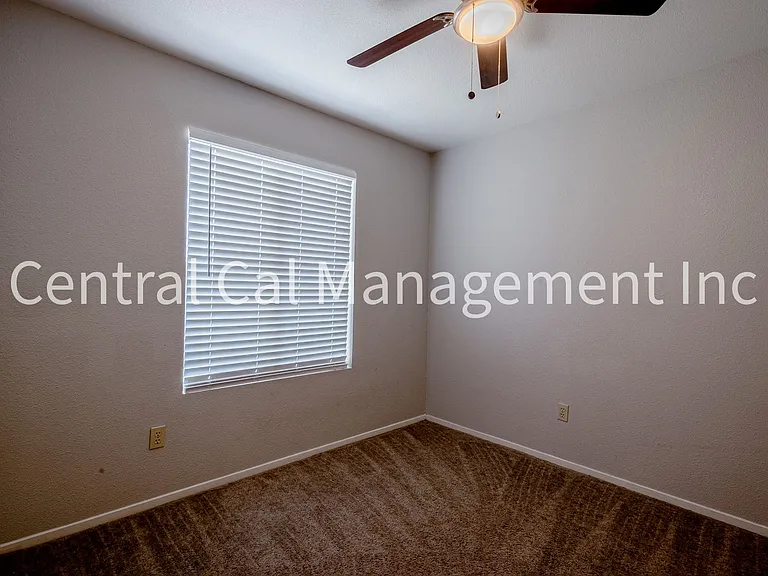 3118 Brookside Dr — Photo 23