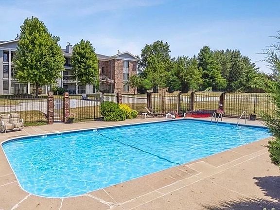 2nd image of 4805 86th St APT 32