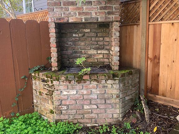 3rd image of 2126 Burr Ct