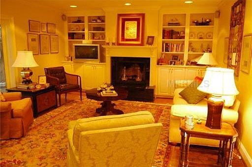 3rd image of 3524 Village Way