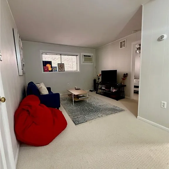 1715 Grove Ave #A — Photo 1