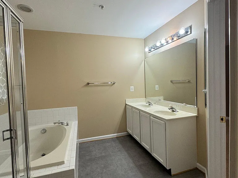 10415 Vista Gardens Dr — Photo 8