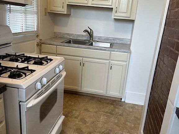 4th image of 3445 Florence St APT 1