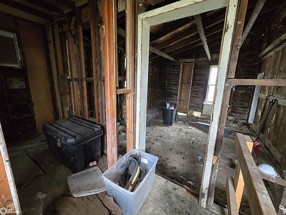 5th image of 1309 S 10th St