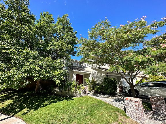 Front Yard Street View