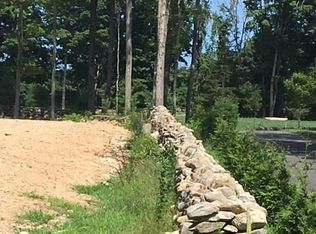 8 Old Coach Rd, Killingworth, CT 06419