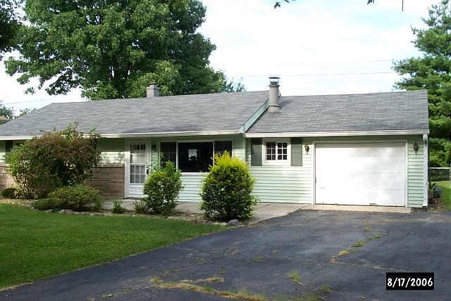1st image of 3110 Elmhurst Dr