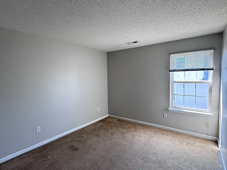 6528 Forest Cross Dr — Photo 21