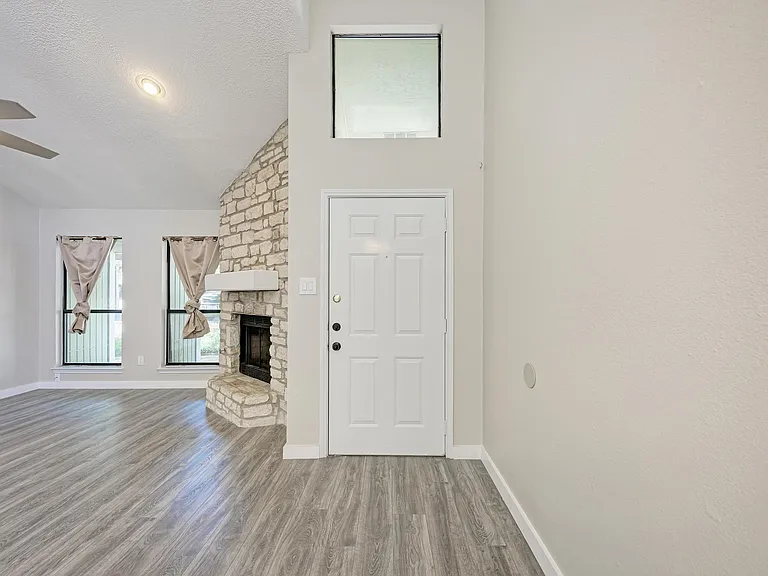 500 Hesters Crossing Rd #411 — Photo 5