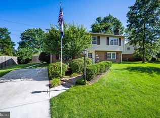 9617 Bonair Dr, Manassas, VA 20109