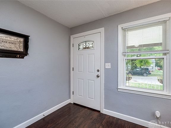 5th image of 2766 South Blvd