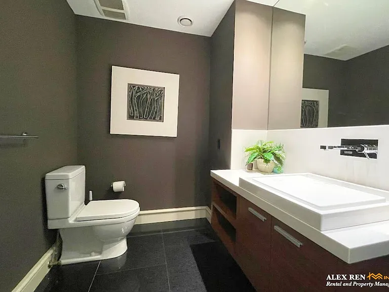 2838 SW Marine Dr — Photo 19
