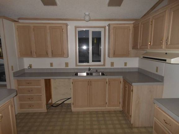 More Kitchen
