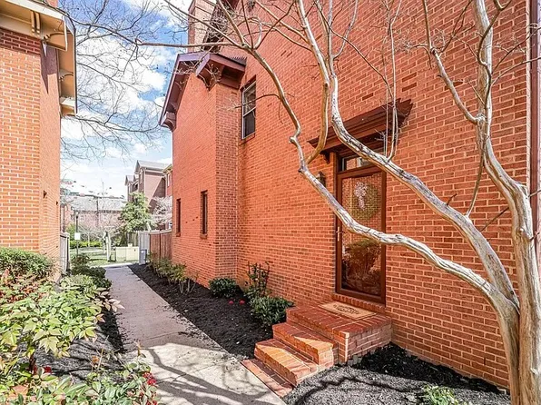 1405 Oronoco St, Alexandria, VA 22314