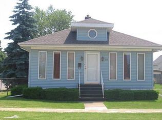 301 W 11th St, Mishawaka, IN 46544