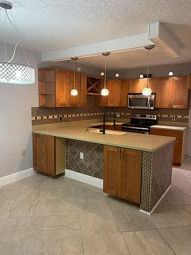 3230 32nd Way Photo 1