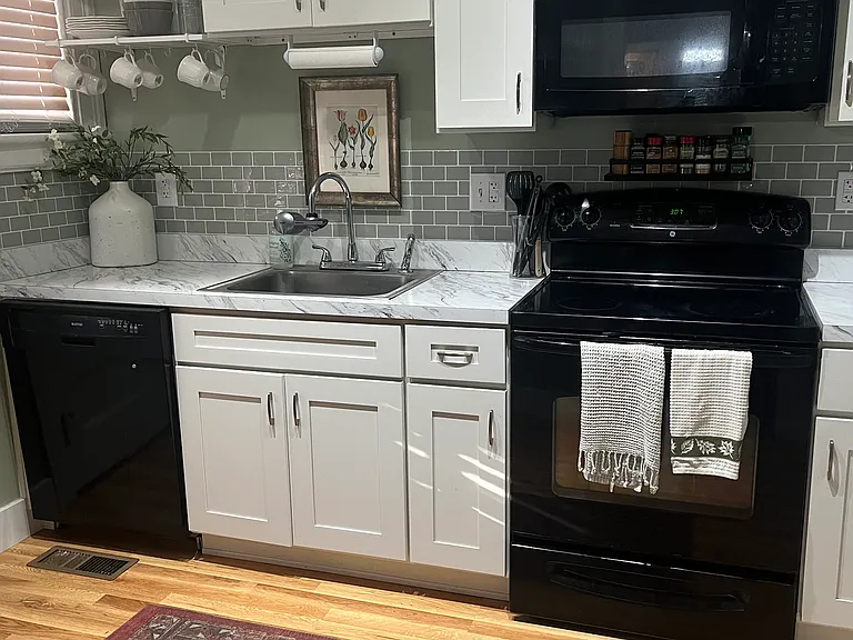 210 N Stafford Ave #2 — Photo 14