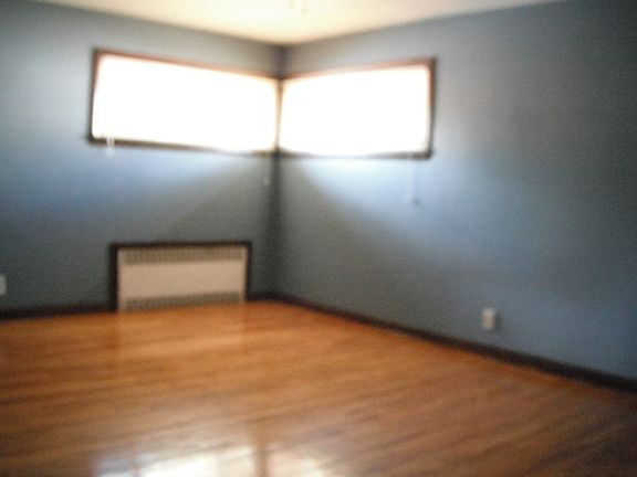 4th image of 720 Newark Ave