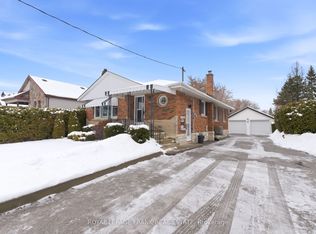 96 Beatrice St W, Oshawa, ON L1G 3M8