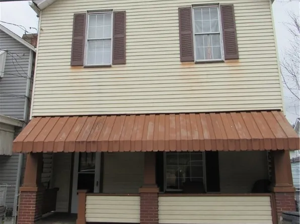 906 Fallowfield Ave, Charleroi, PA 15022