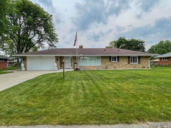 3545 Denise Dr