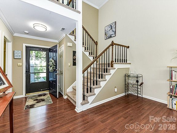 5th image of 11103 Sevilla Ct