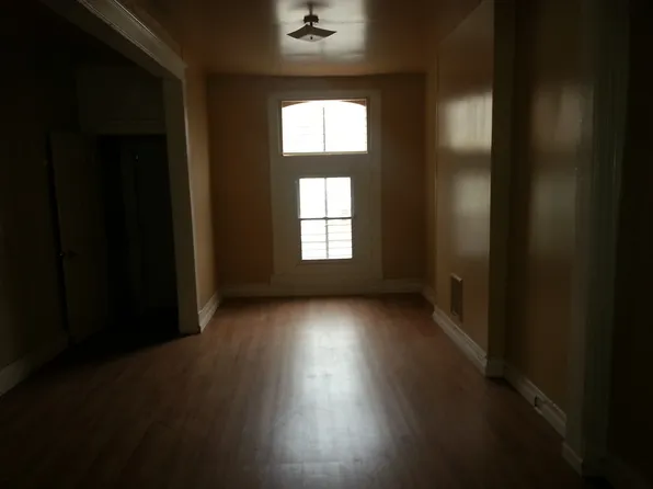 818 N Milton Ave, Baltimore, MD 21205