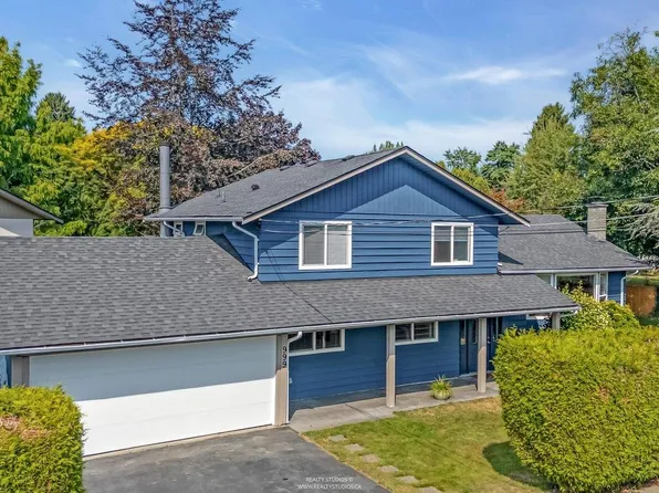 999 53a St, Delta, BC V4M 3E2