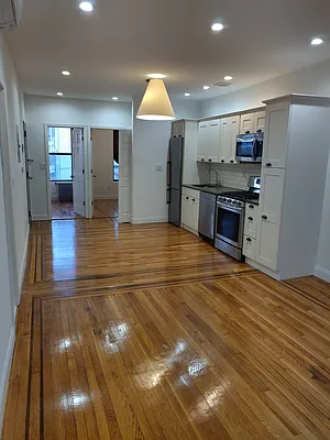 Rented by BELLMARC | media 37