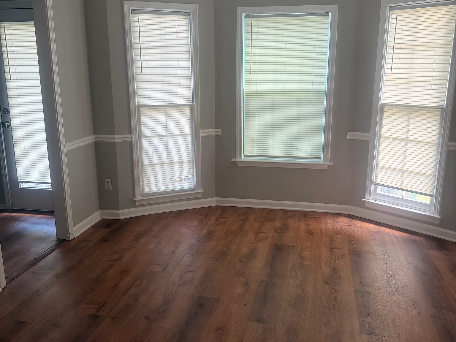 4 bed, 2.5 bath, 1795 sqft, $2,200 — Photo 3