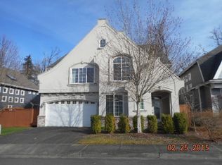 728 Lincoln Ave SE, Renton, WA 98057