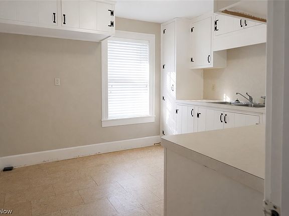 4th image of 11861 Garfield Rd