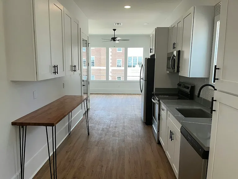 1662 N Tonti St #1A — Photo 50