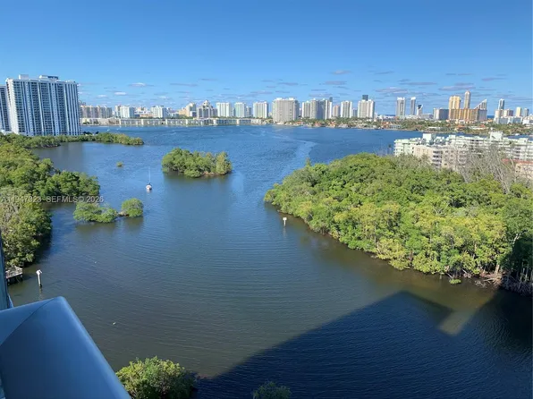 16385 Biscayne Blvd #1417, North Miami Beach, FL 33160