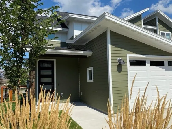 5425 Vermeer Ln, Bozeman, MT 59718