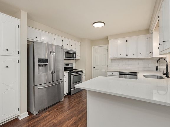5th image of 1232 Redwood Ln