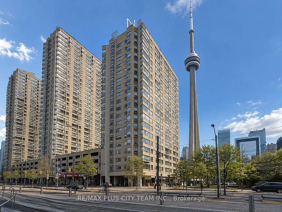 250 Queens Quay W #1506