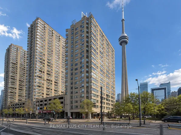 250 Queens Quay Blvd W, Toronto, ON
