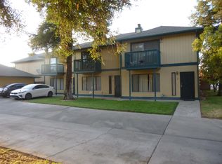 361 N Capitola Ct APT 3, Porterville, CA 93257