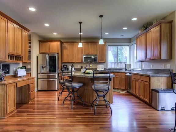 3rd image of 287 Integra Ave SE