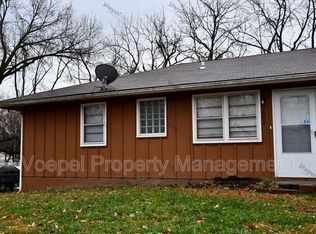 1002 SW Chicago Ave, Blue Springs, MO 64015